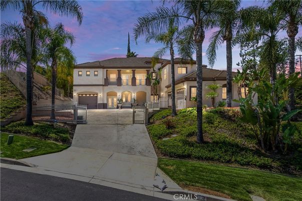 Backyard, Exterior, Facade, Mediterranean