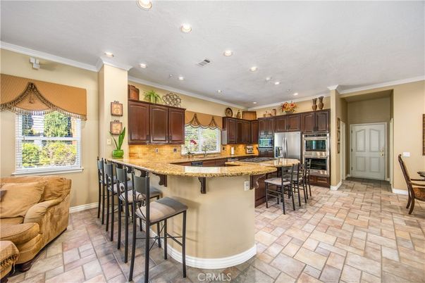 Dining room, Interior, Kitchen, Recessed Lighting, Stainless Steel Appliances