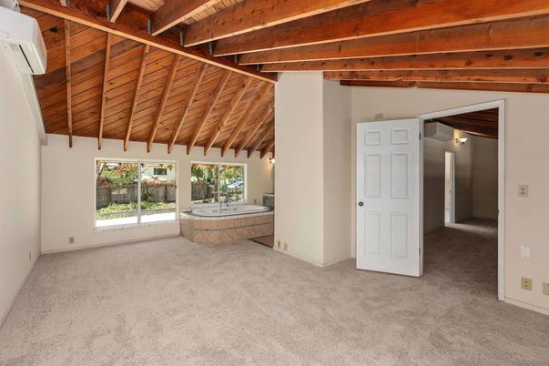 Bathroom, Empty room, Interior, Wooden Beams, Wooden Ceilings