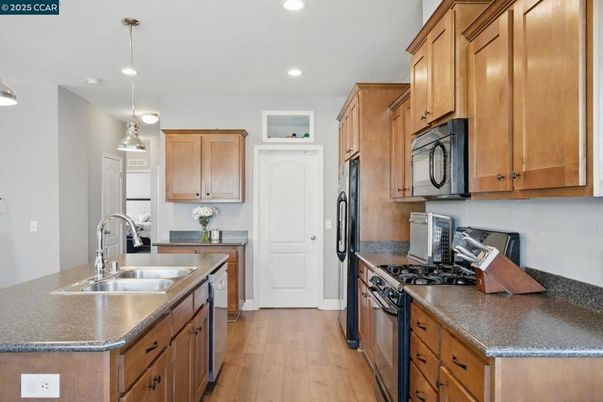 Interior, Kitchen, Pendant Lights, Recessed Lighting, Wood Texture Flooring