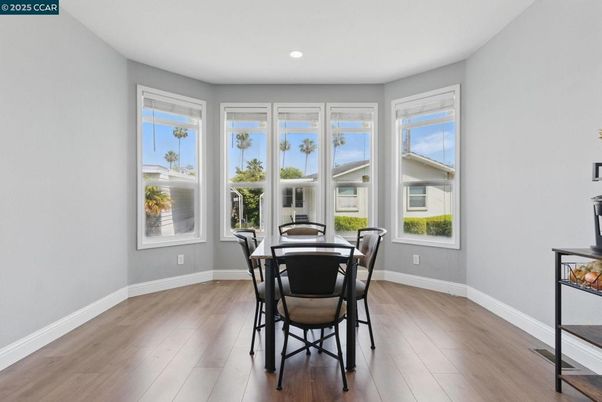 Dining room, Interior, Recessed Lighting, Wood Texture Flooring