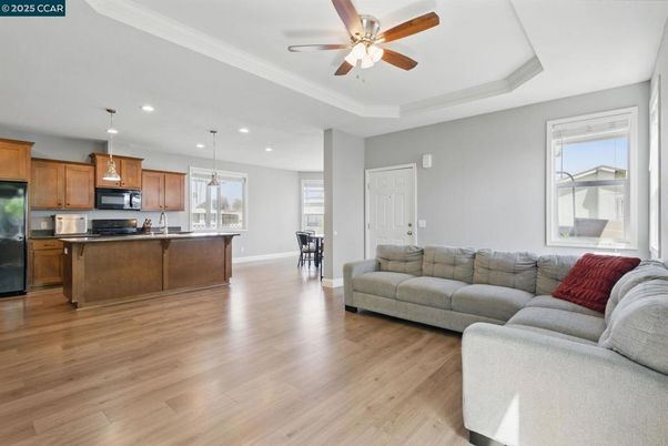 Interior, Kitchen, Living room, Pendant Lights, Recessed Lighting, Stainless Steel Appliances, Wood Texture Flooring