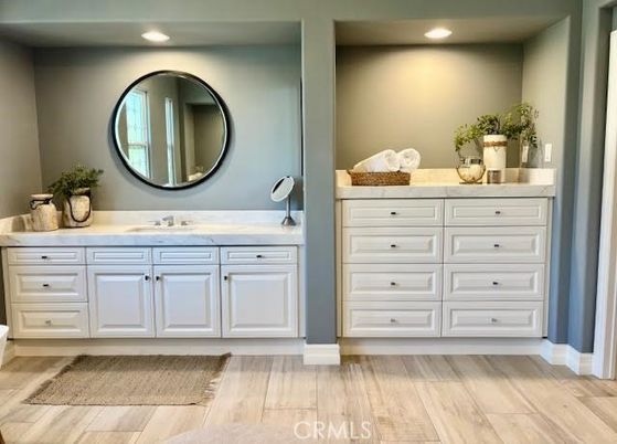 Bathroom, Interior, Recessed Lighting, Wood Texture Flooring
