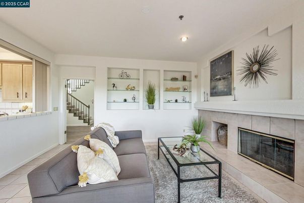 Fireplace, Interior, Living room, Recessed Lighting