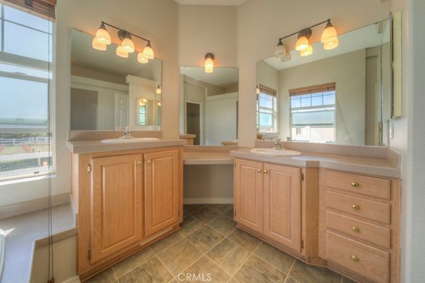 Bathroom, Dual Sink Vanities, Glass Shower, Interior