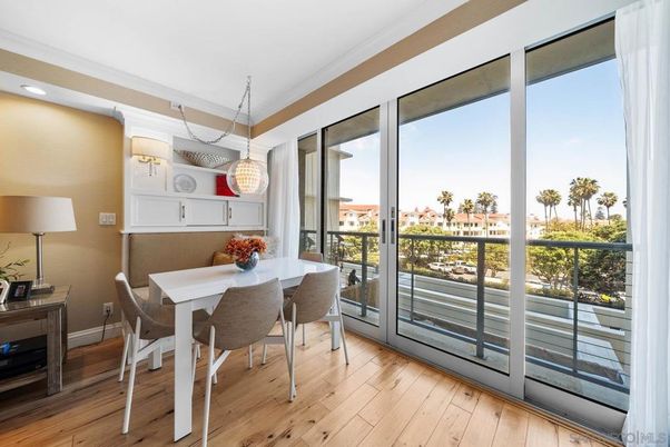 Dining room, Interior, Pendant Lights, Recessed Lighting, Wood Texture Flooring