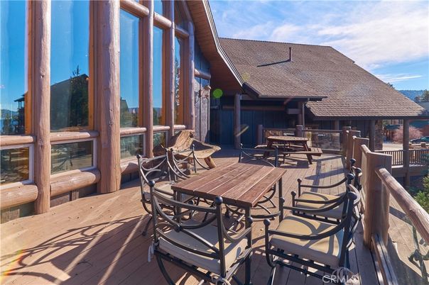 Exterior, Wood Texture Flooring
