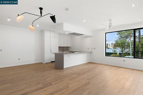 Interior, Kitchen, Pendant Lights, Recessed Lighting, Wood Texture Flooring