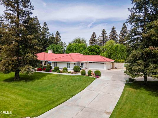 Attached, Backyard, Exterior, Facade, Ranch