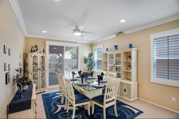 Dining room, Interior, Recessed Lighting