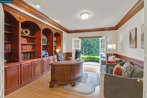 Home Office, Interior, Recessed Lighting, Wood Texture Flooring
