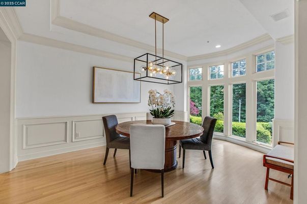 Dining room, Interior, Pendant Lights, Recessed Lighting, Wood Texture Flooring