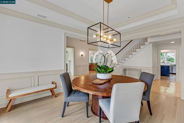 Chandelier, Dining room, Interior, Pendant Lights, Wood Texture Flooring