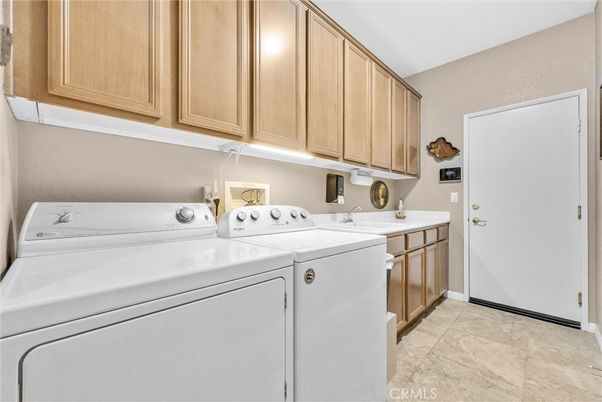 Interior, Washer