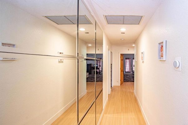 Interior, Recessed Lighting, Wood Texture Flooring