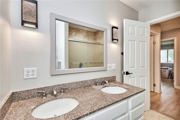 Bathroom, Dual Sink Vanities, Interior, Wood Texture Flooring