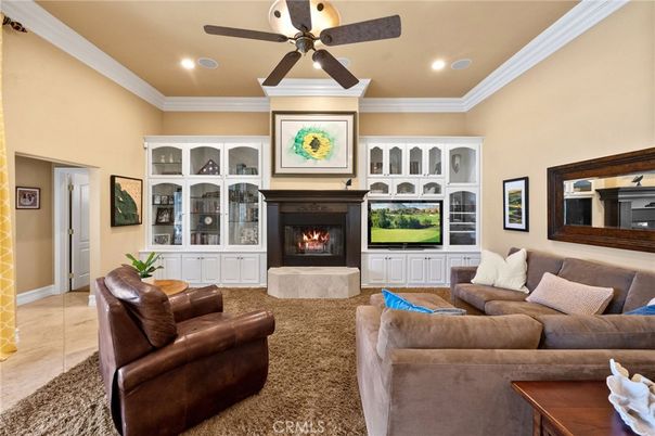 Fireplace, Interior, Living room, Recessed Lighting