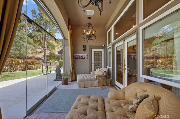 Chandelier, Interior, Sun Room