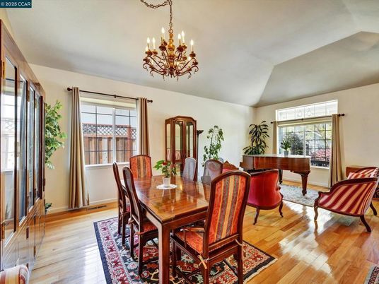Chandelier, Dining room, Interior, Piano, Wood Texture Flooring