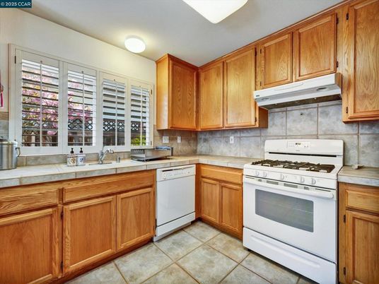 Interior, Kitchen, Tile Countertops