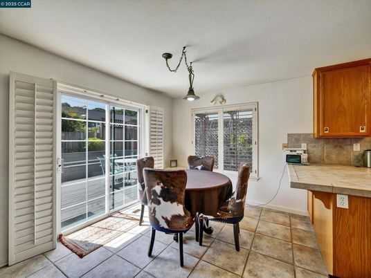 Dining room, Interior, Pendant Lights