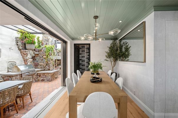Dining room, Interior, Pendant Lights