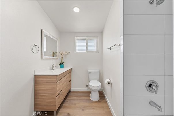 Bathroom, Interior, Recessed Lighting, Wood Texture Flooring