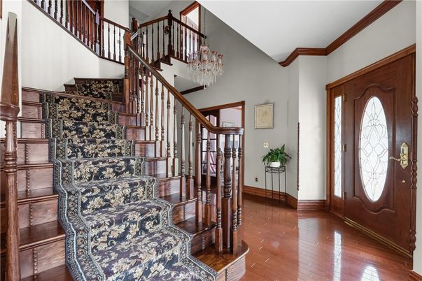 Chandelier, Interior, Wood Texture Flooring