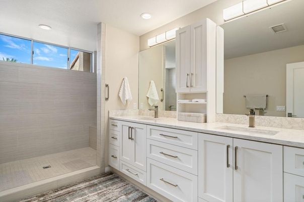 Bathroom, Dual Sink Vanities, Interior, Recessed Lighting