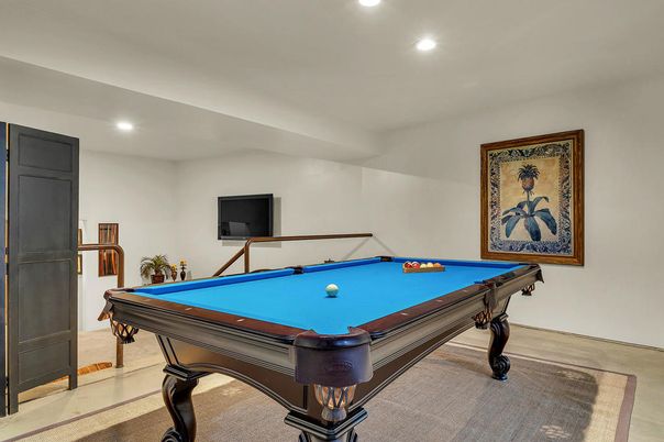 Billiard Table, Game Room, Interior, Recessed Lighting