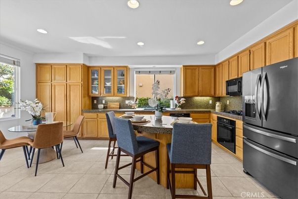 Dining room, Interior, Kitchen, Recessed Lighting