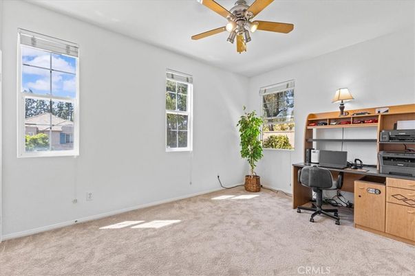 Home Office, Interior