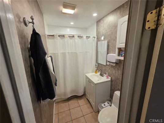 DE Listing image placeholder