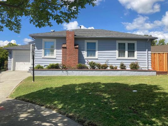 Backyard, Detached Garage, Exterior, Facade, Ranch