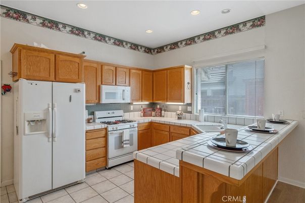 Interior, Kitchen, Recessed Lighting, Tile Countertops