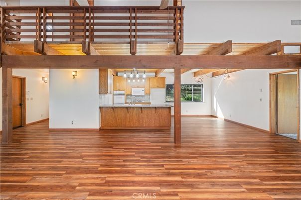 Empty room, Interior, Wooden Beams, Wood Texture Flooring