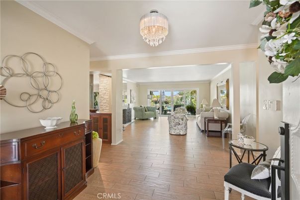 Chandelier, Interior, Living room, Wood Texture Flooring