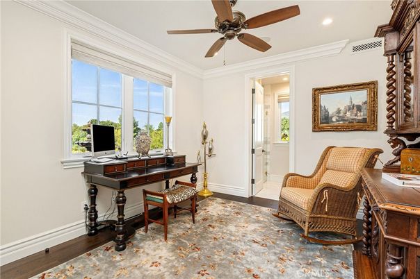 Home Office, Interior, Recessed Lighting, Wood Texture Flooring