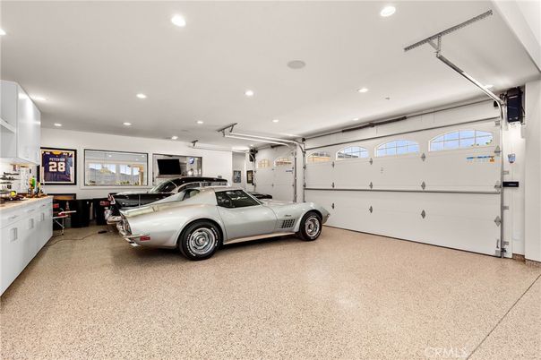 Garage, Interior, Recessed Lighting