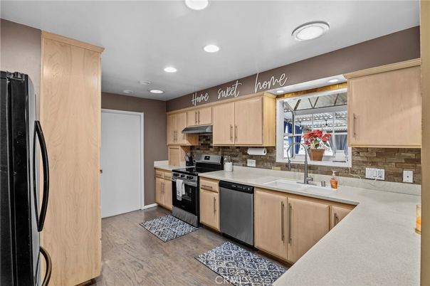 Interior, Kitchen, Recessed Lighting, Wood Texture Flooring