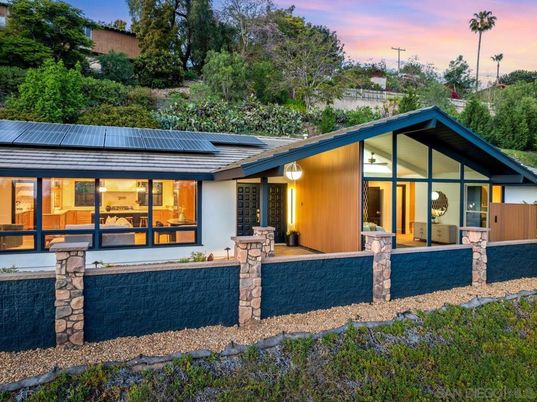Exterior, Facade, Solar Panels, Ranch