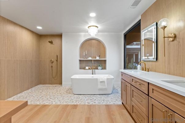 Bathroom, Dual Sink Vanities, Free Standing Baths, Interior, Recessed Lighting, Wood Texture Flooring