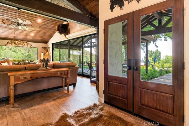 Interior, Living room, Pendant Lights, Wooden Ceilings, Wood Texture Flooring