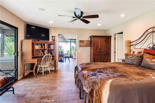 Bedroom, Home Office, Interior, Recessed Lighting, Wood Texture Flooring