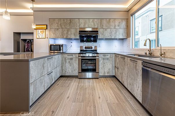 Interior, Kitchen, Pendant Lights, Stainless Steel Appliances, Wood Texture Flooring