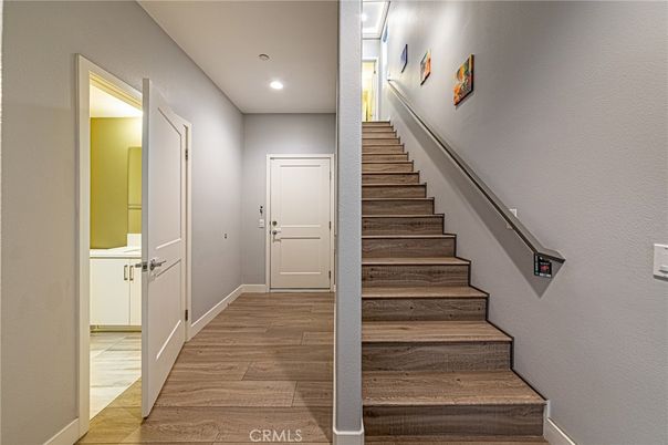 Interior, Recessed Lighting, Wood Texture Flooring