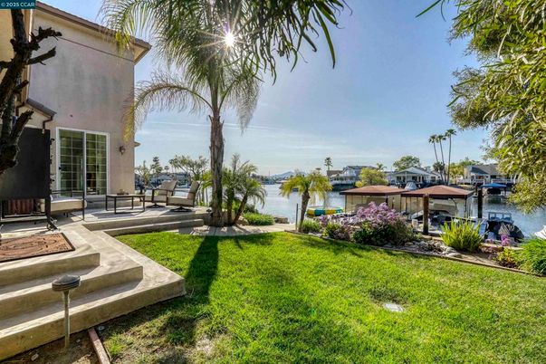 Backyard, Exterior, Water
