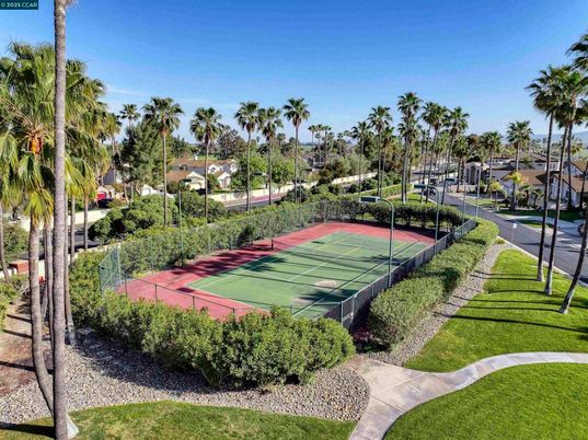 Exterior, Tennis Courts
