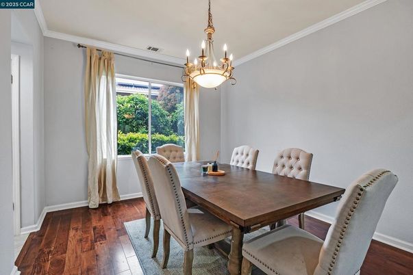 Chandelier, Dining room, Interior, Wood Texture Flooring