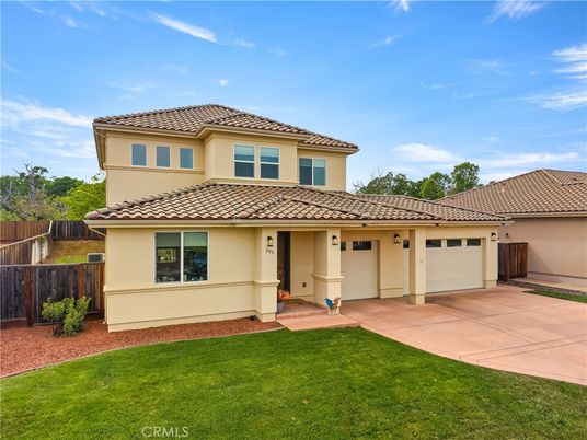 Attached, Backyard, Exterior, Facade, Mediterranean